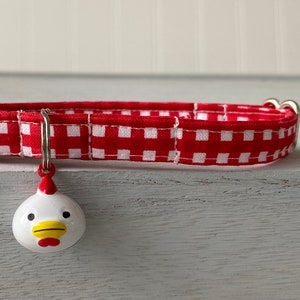 Chicken  Cat Collar with bell, Farm Cat  Breakaway Collar Custom Made