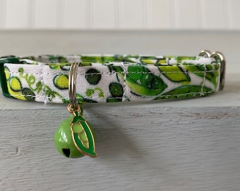 Sweet Pea Cat Collar -Cow  Collar - Breakaway or Non Breakaway -Custom Sizes -Kitten/Adult