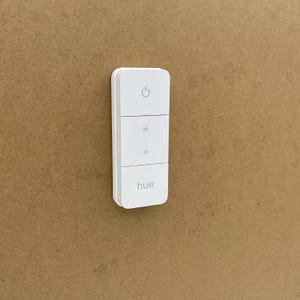 Slim discreet design bracket for Philips Hue Dimmerswitch V2