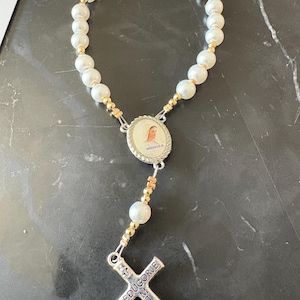 Small Medjugorje Peace Rosary and Meditative Prayer Booklet