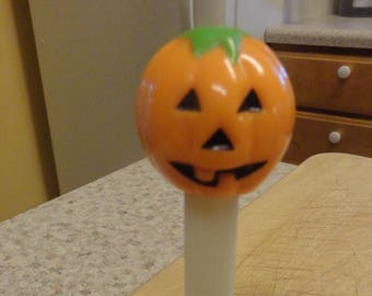 Vintage PEZ Pumpkin Halloween Glows in the Dar Dispenser