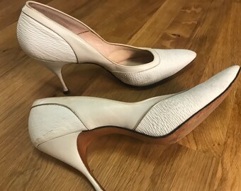 vintage stiletto shoes