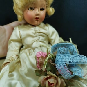 Vintage Effanbee Anne Shirley Doll in Original Bridal Wedding Dress Bride Composition 1940&#39;s