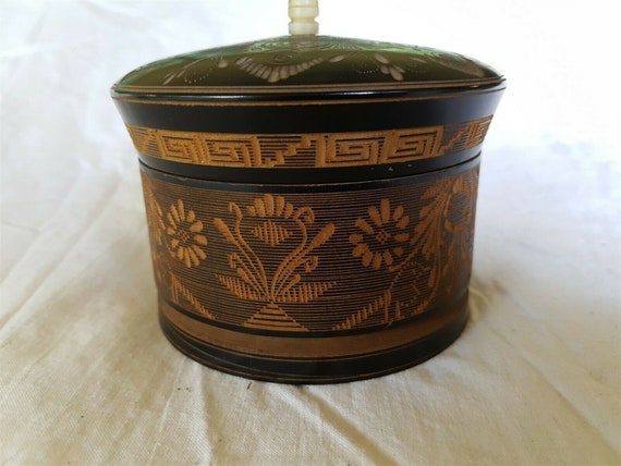 Antique Trinket or Jewelry Box or Powder Jar Scan… - image 5