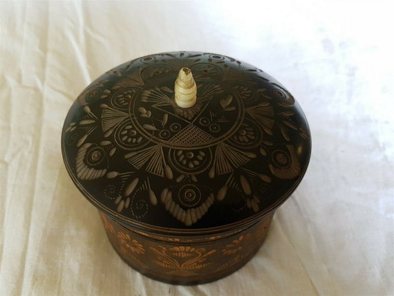 Antique Trinket or Jewelry Box or Powder Jar Scan… - image 7