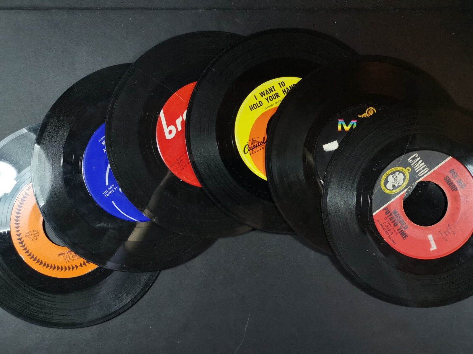 Vintage 45 Vinyl Records in Original Carrying Case 45 RPM - Etsy