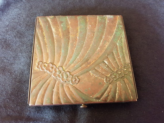 Vintage Art Deco Compact Copper and Brass Metal 1… - image 4