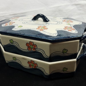 Vintage Asian Stackable Lunchbox - Etsy