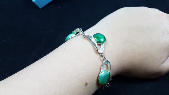 Vintage Silver Metal and Green Enamel Bracelet La… - image 9