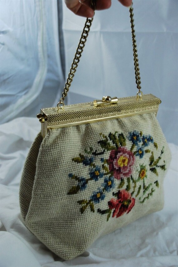 Vintage Needlepoint Tapestry Flowers Hand Bag Pur… - image 2