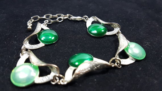 Vintage Silver Metal and Green Enamel Bracelet La… - image 4