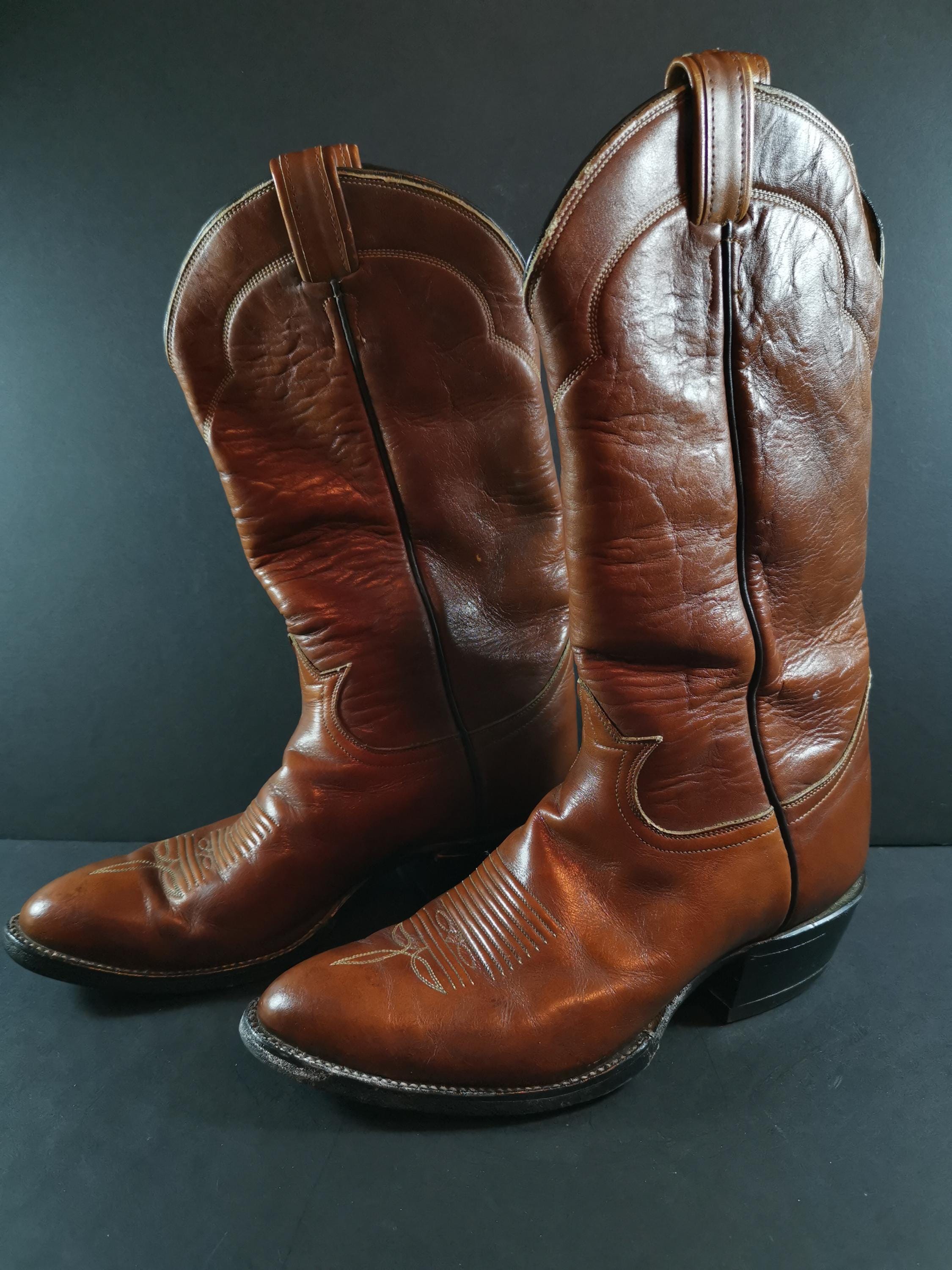 Vintage Men's Tony Lama Boots Brown Leather Tooled Cowhide 1980's