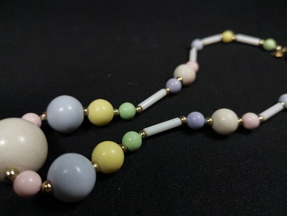 Vintage Pastel Bead Beaded Necklace 1950's - 1960… - image 8