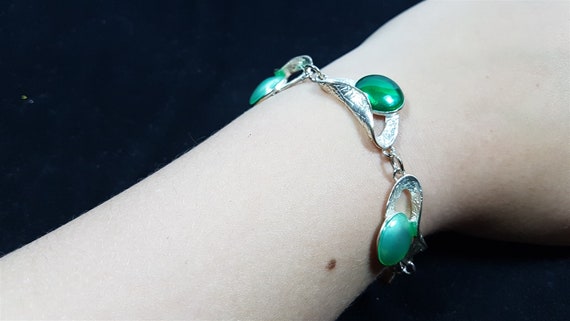 Vintage Silver Metal and Green Enamel Bracelet La… - image 10