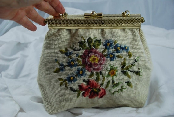 Vintage Needlepoint Tapestry Flowers Hand Bag Pur… - image 3