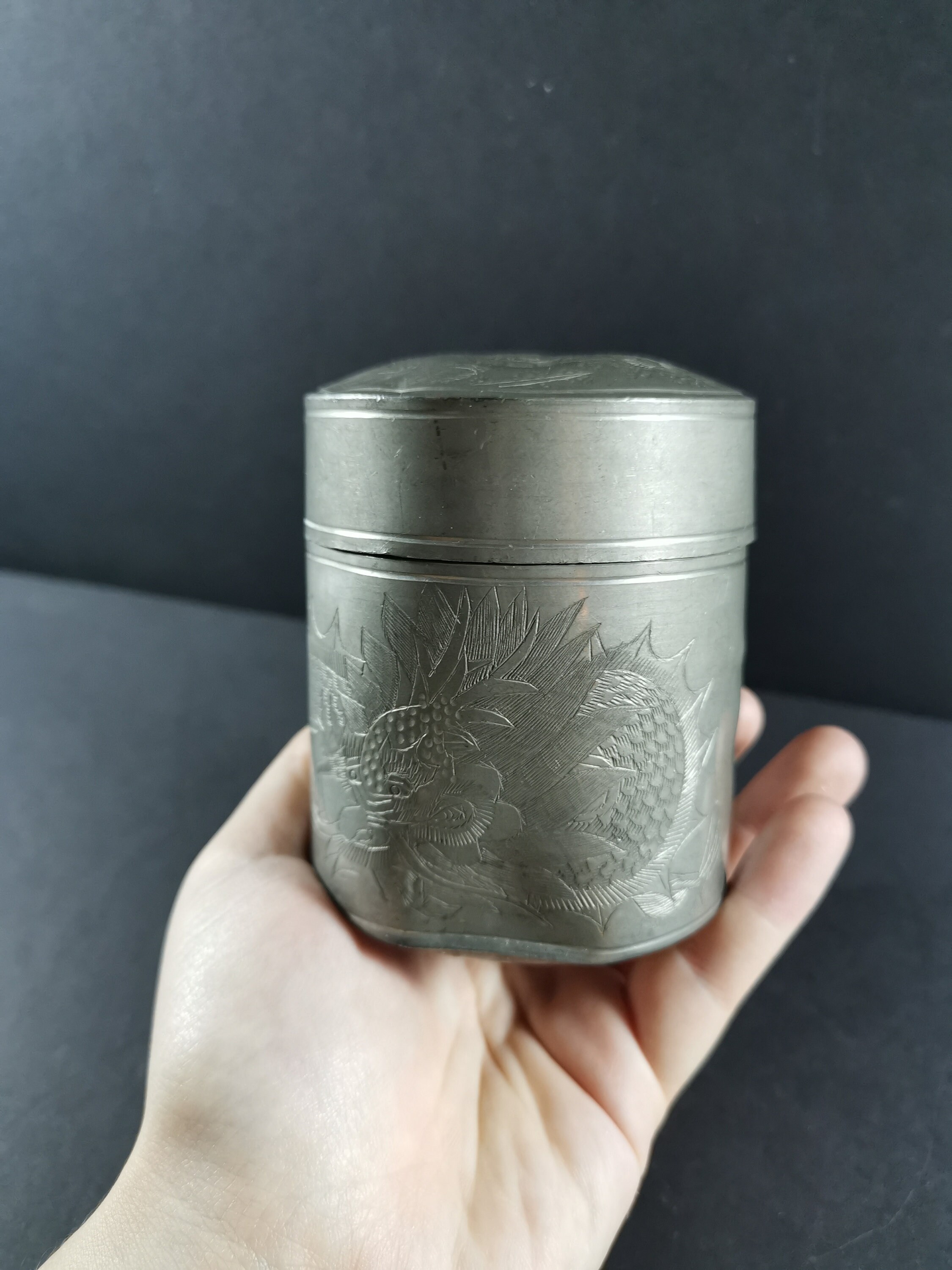 極美品 錫半 松竹梅 茶壺 /Suzuhan Pewter Tea Caddy il_fullxfull.6073116146_3jx4.jpg