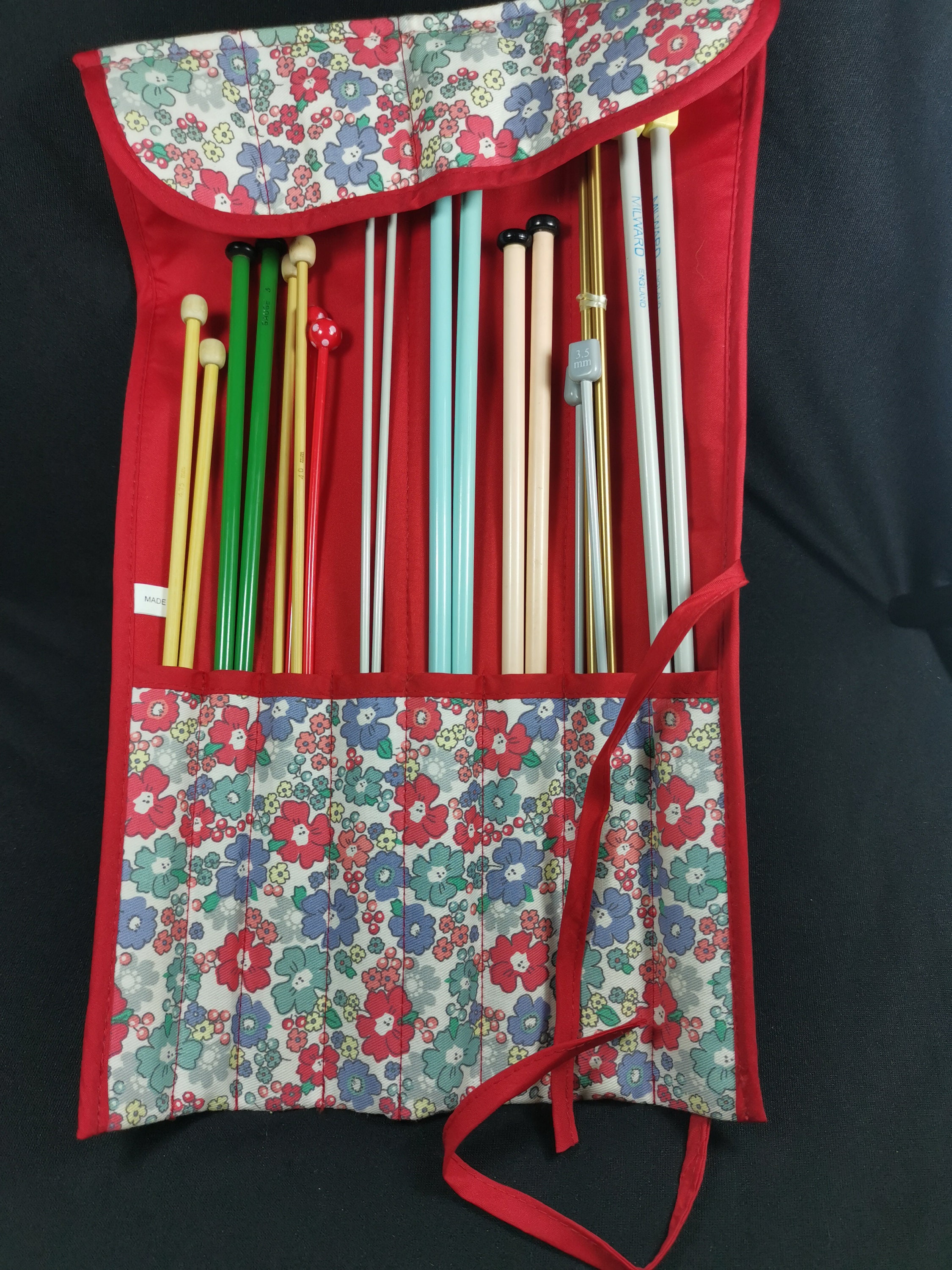 NEEDLEMASTER Interchangeable Circular Knitting Needle Set. 13 Size Tips  From 2 to 15 Plus 4 Different Length Cables and 2 Connectors 