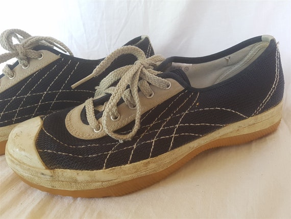 Vintage Hanes Sport Women's Ladies Athletic Tennis Shoes US Size 9 Blue and  White Casual Walking Sneakers Katina 1970's 1980's 