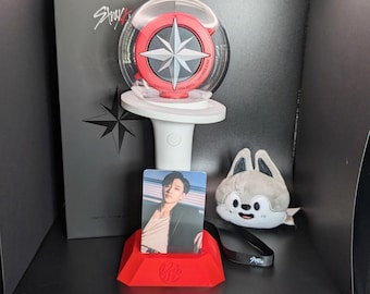 GFRIEND Lightstick Stand, Kpop, Gift for Buddy, Crown - Etsy