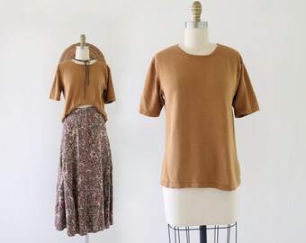 turmeric silk knit tee - s - vintage 90s y2k gold brown comfortable womens size small minimal earth tone neutral t-shirt short sleeve top