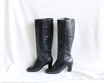 black leather boots - 7 (see details)