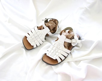 white leather sandals - 8