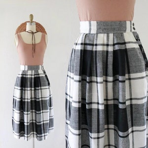 woven plaid skirt - 25.5 - vintage 80s 90s black white womens XS extra small check full skirt