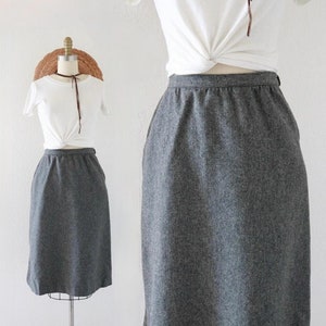 wool library skirt - 25 - vintage womens 70s 80s minimal simple work academia classic knee skirt