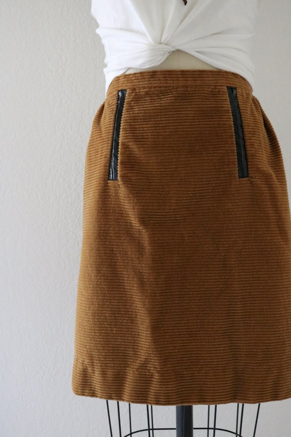 turmeric corduroy mini skirt - 24 - image 3