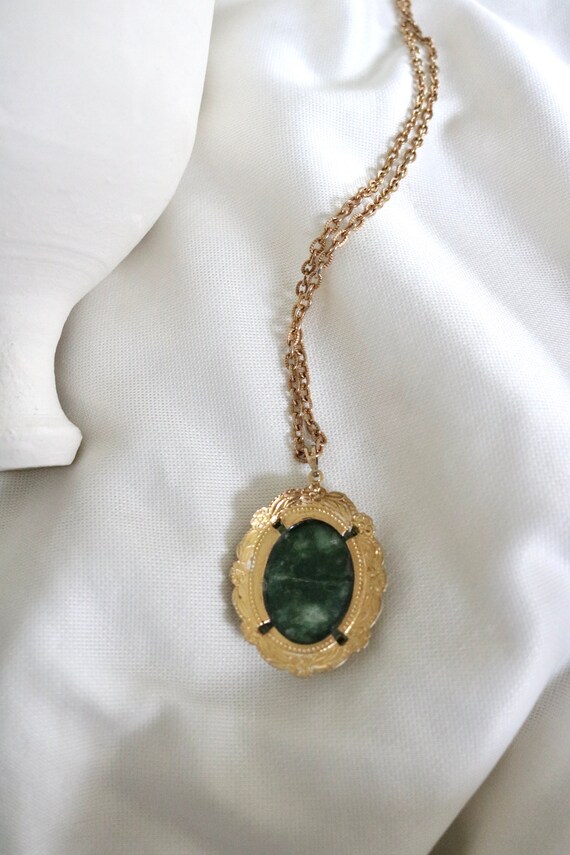 golden pendant necklace - image 4