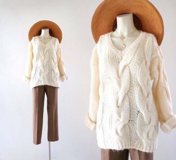 cable knit sweater - m