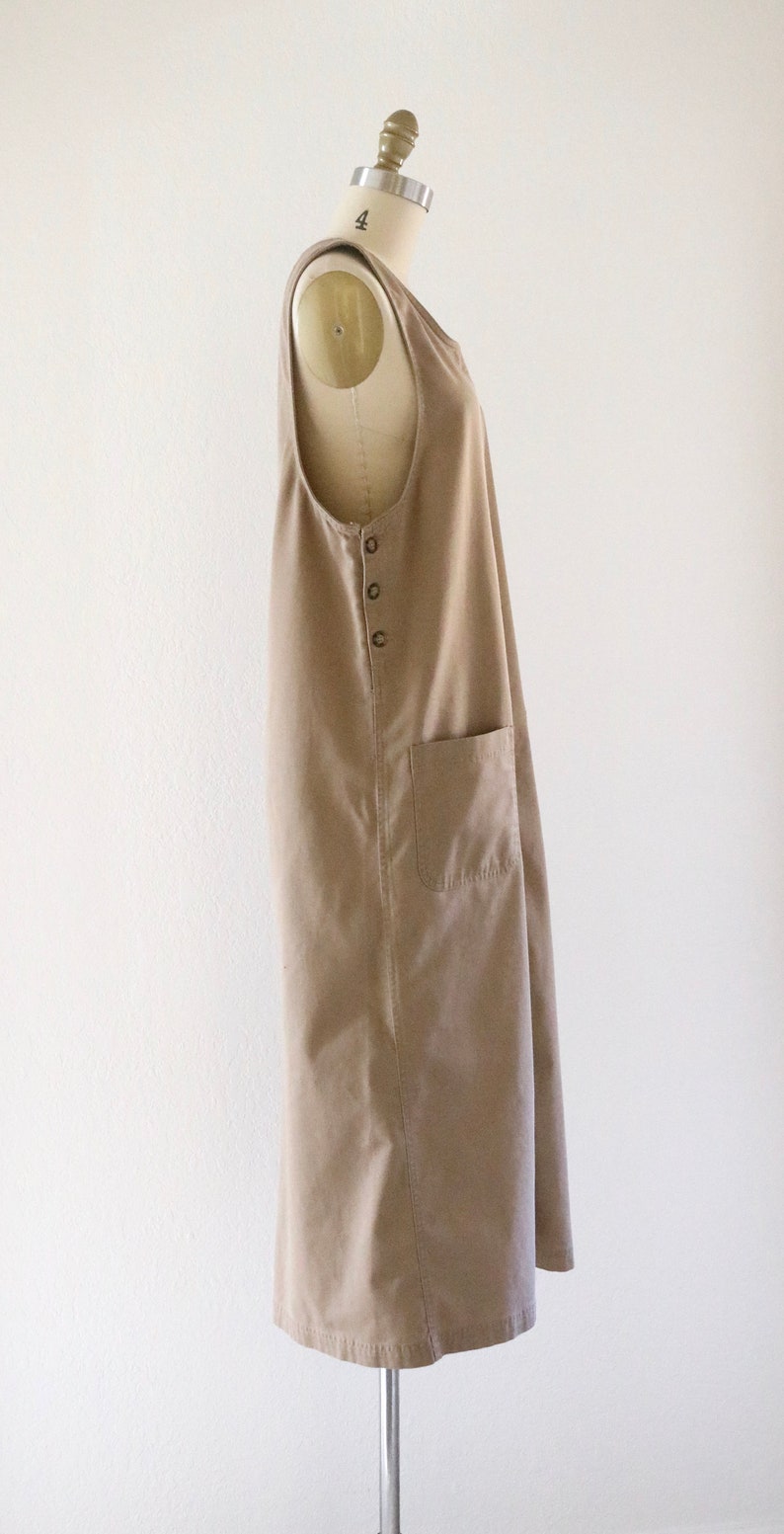 beige twill dress m