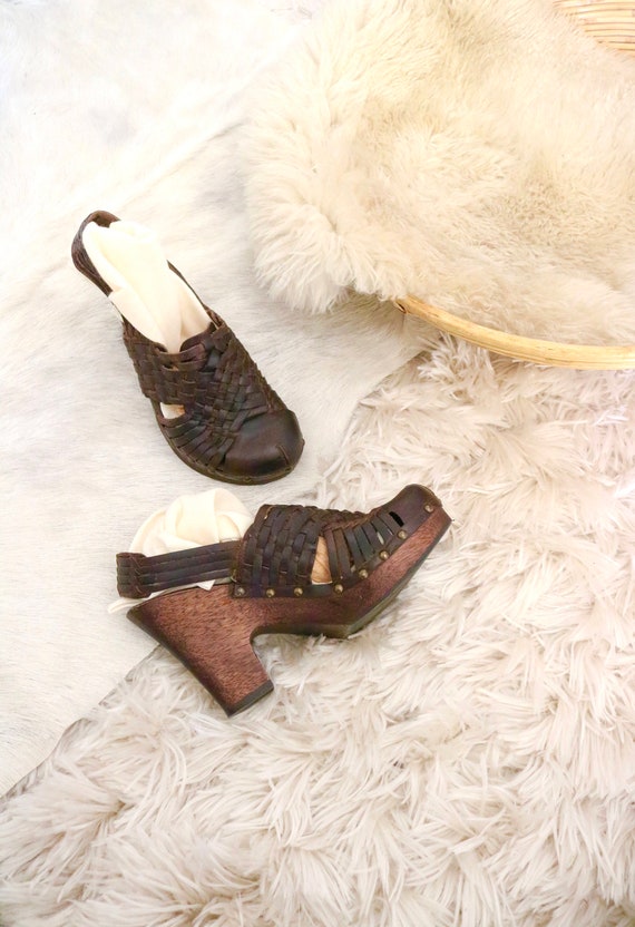 wooden huarache clog platforms / 6