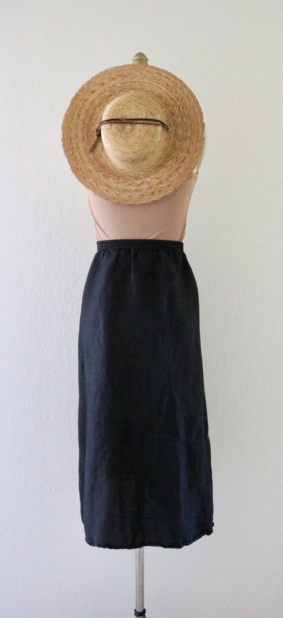 black linen asymmetrical skirt - 26-32 - vintage … - image 6