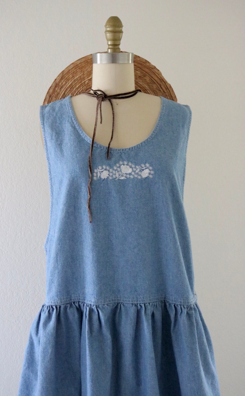 embroidered denim jumper dress m vintage blue jean floral cute cottage cottagecore size medium womens 90s y2k maxi image 3