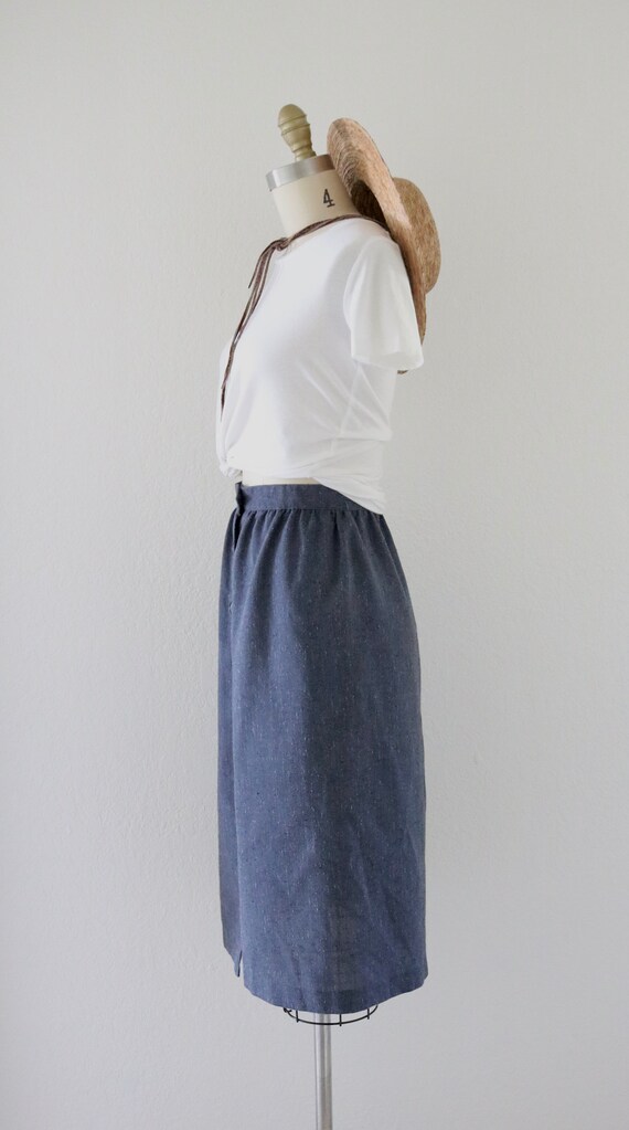 woven button skirt - 25 - image 4