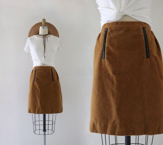 turmeric corduroy mini skirt - 24 - image 1