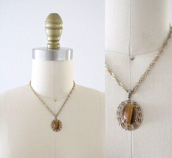 tortoise shell pendant necklace - image 1