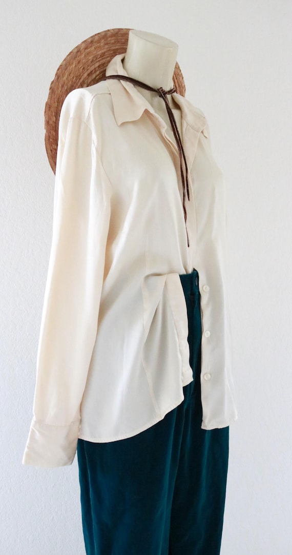 silk button top - l - image 5