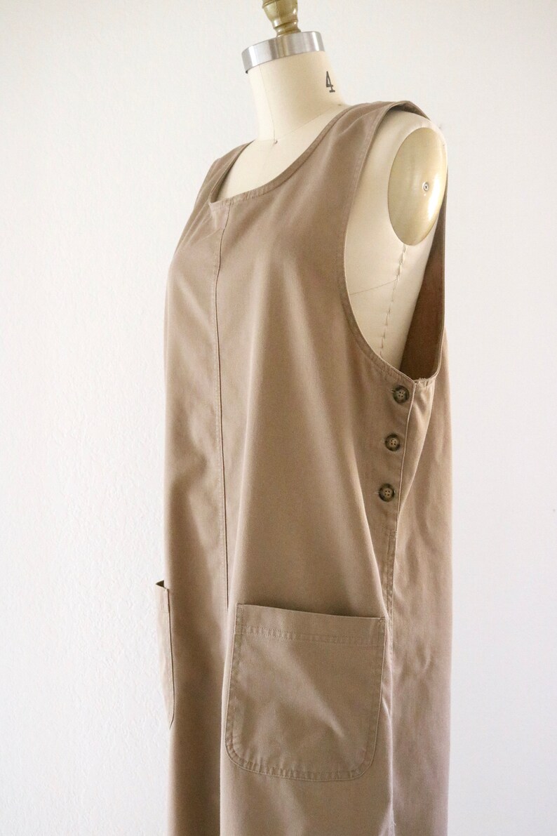 beige twill dress m