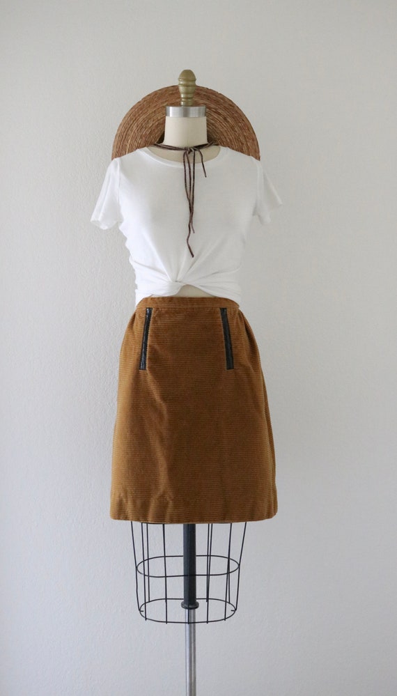 turmeric corduroy mini skirt - 24 - image 2