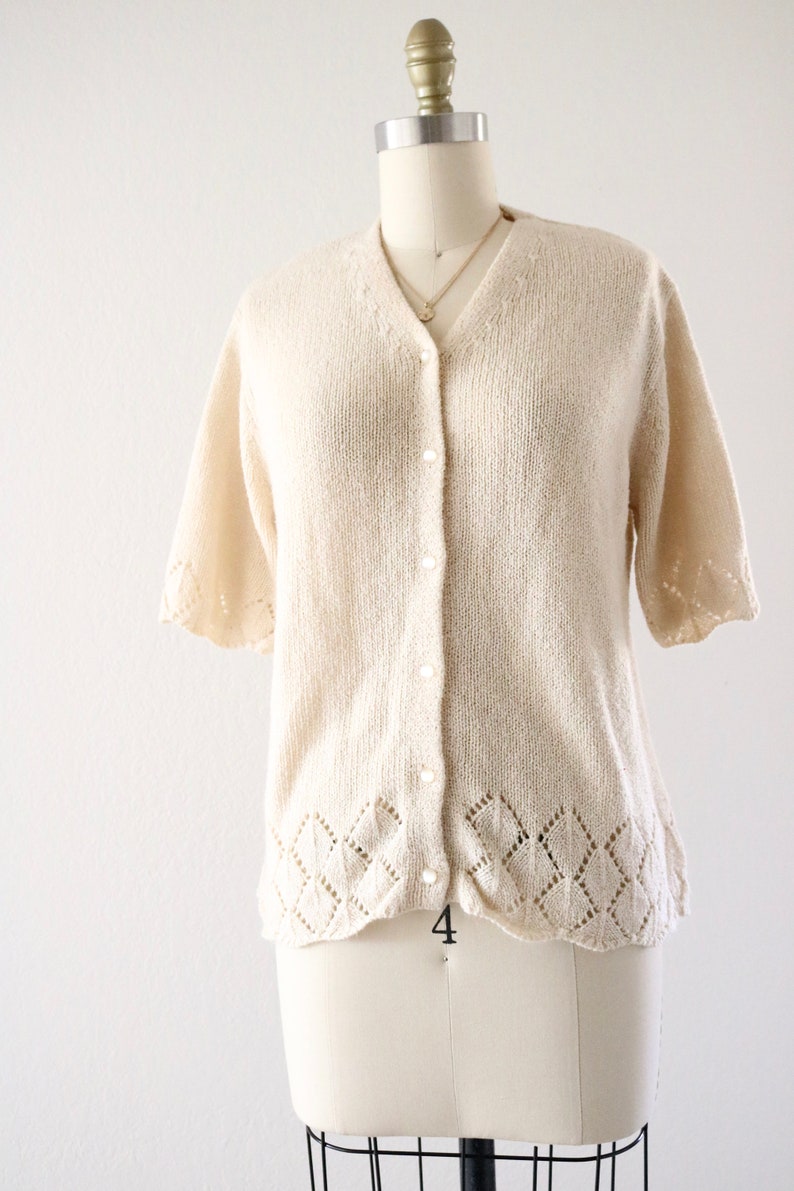 beige knit sm
