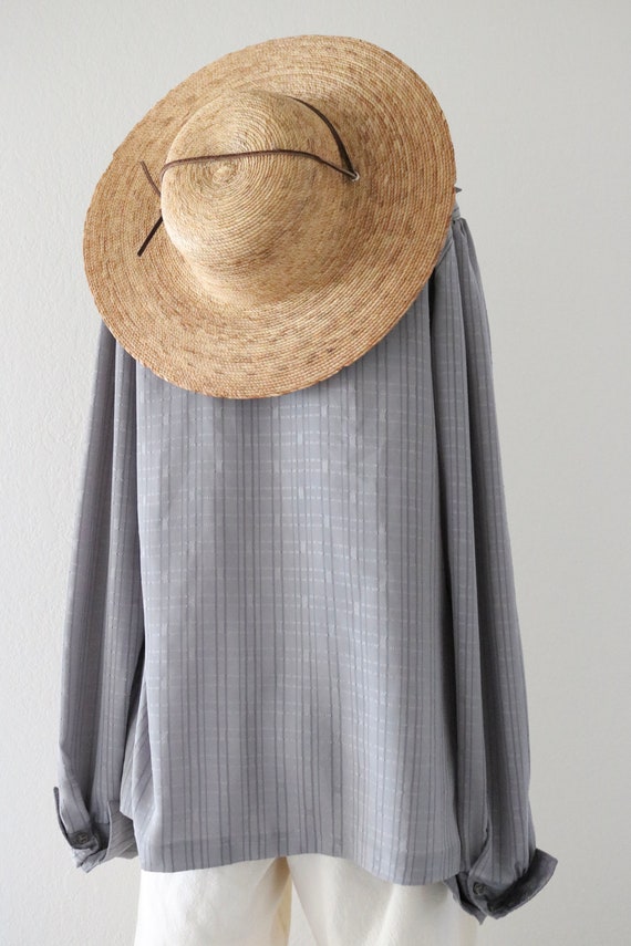 flowy gray blouse - m - image 6