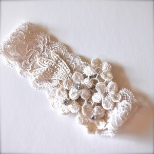 Christening vintage cream ivory lace headband with small rhinestones for baby girls. image 1