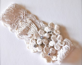 Christening vintage cream ivory lace headband with small rhinestones for baby girls.