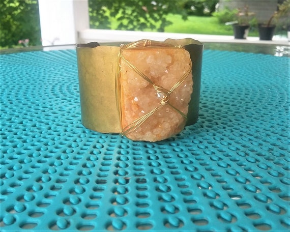 Sunset druzy brass cuff