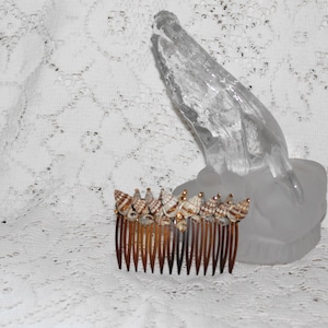Shell Hair Comb/Beach Wedding Hair Accessory/Bridesmaid&#39;s Shell Hair Comb/Mermaid Hair Accessory