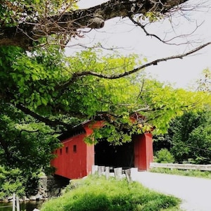 Covered Bridge Photography /8x10/ Digital/Home Decor/Wall Art/ Country Living