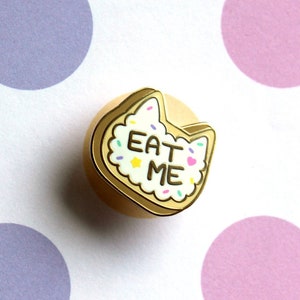 Eat Me Kitty Cookie - Kitties In Wonderland Series Hard Enamel Pin