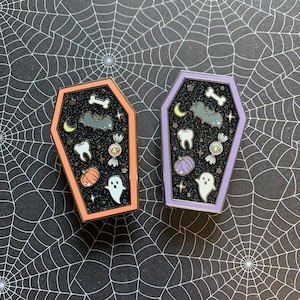 Coffin Full Of Spoops - Hard Enamel Pin with Glitter & Screenprinting - Pastel Goth
